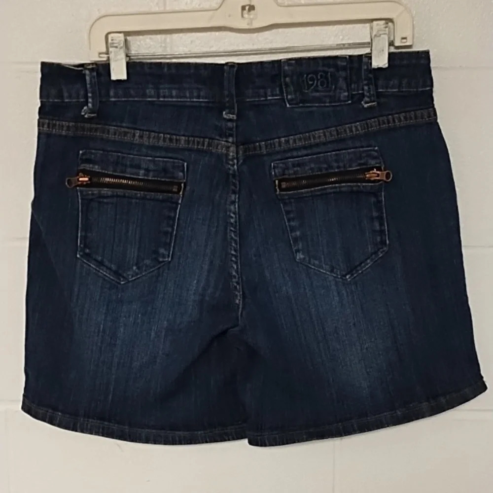 Ruff Hewn Denim Jean Short Size 12